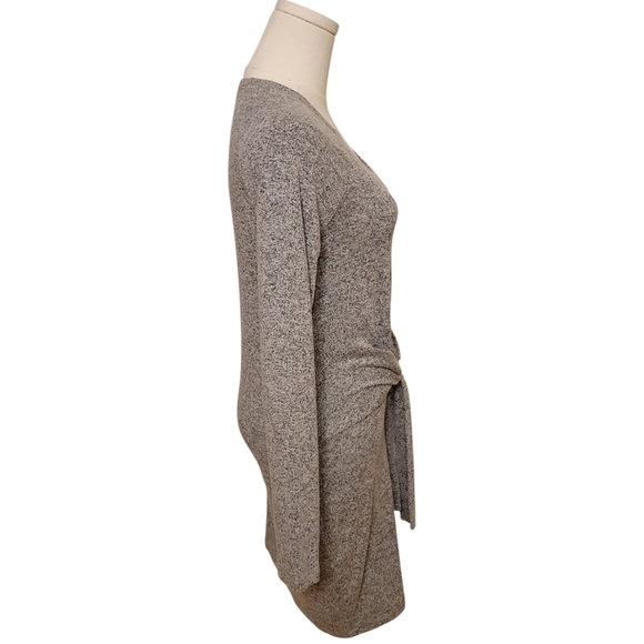 Express Gray V-Neck Tie-Front Sweater Dress Size Small - Picture 2 of 4